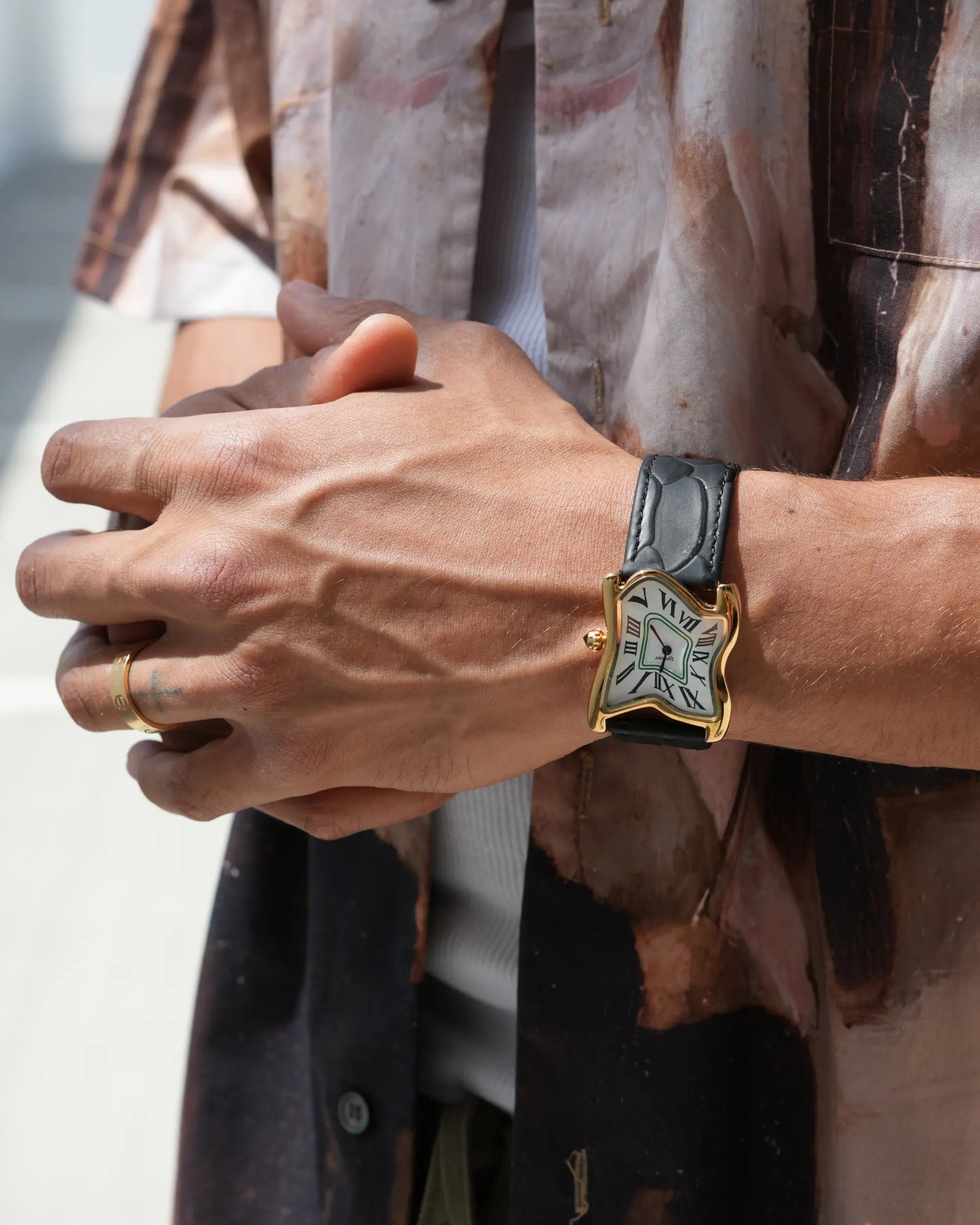 Square Melting Watch Large Gold